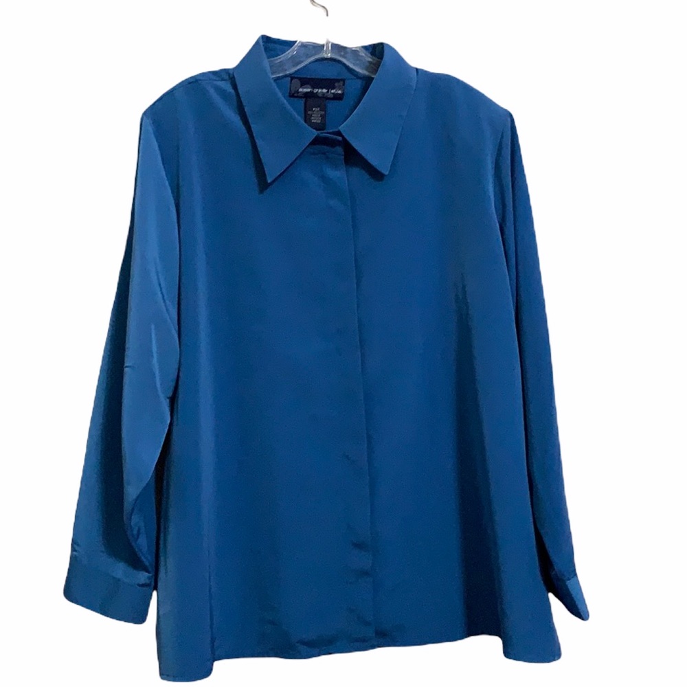 Susan Graver Blue Blouse P 2X